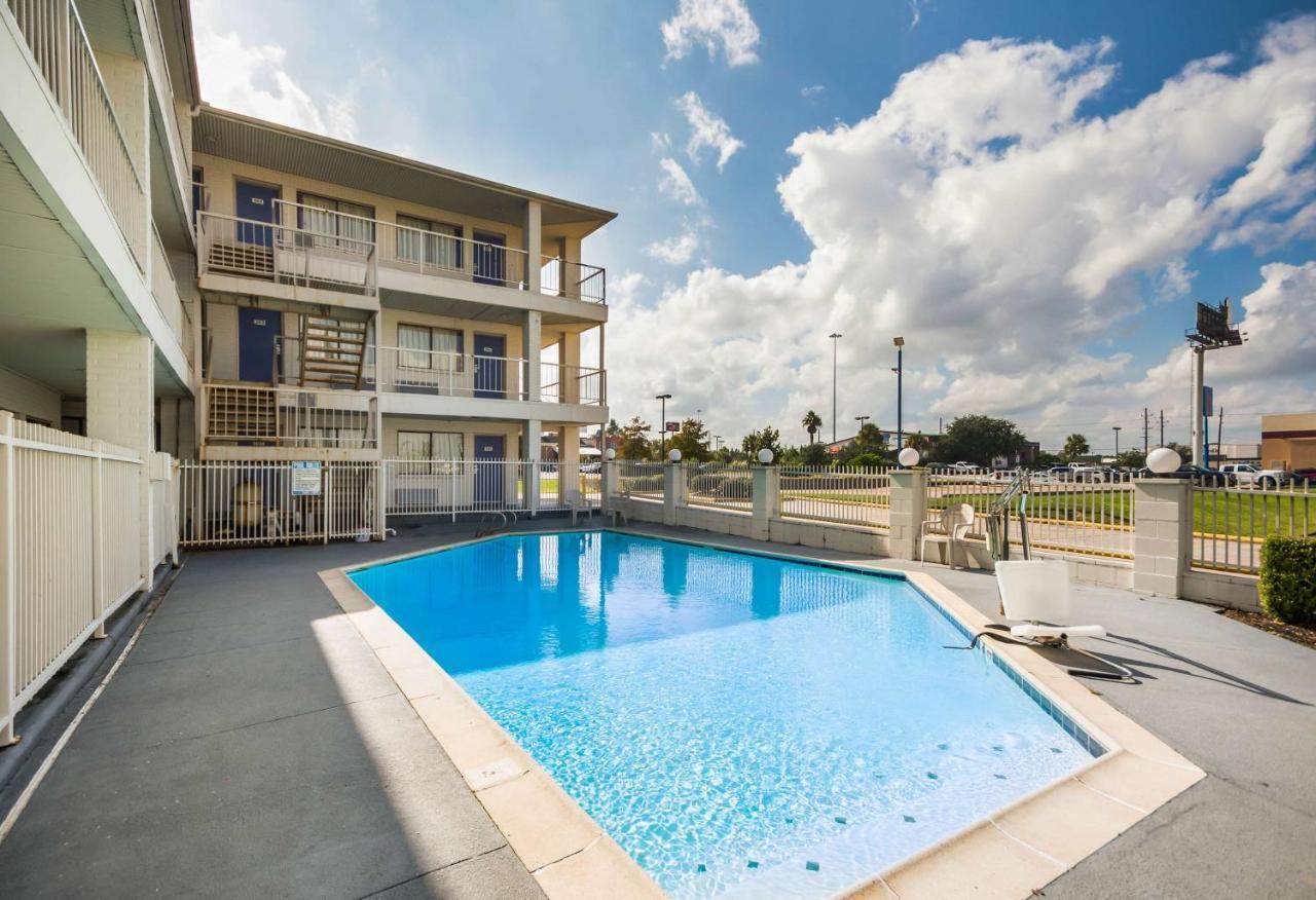 Motel 6-Humble, Tx Eksteriør billede